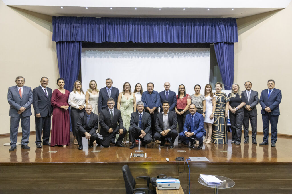 CRCMS elege Conselho Diretor e empossa novos conselheiros